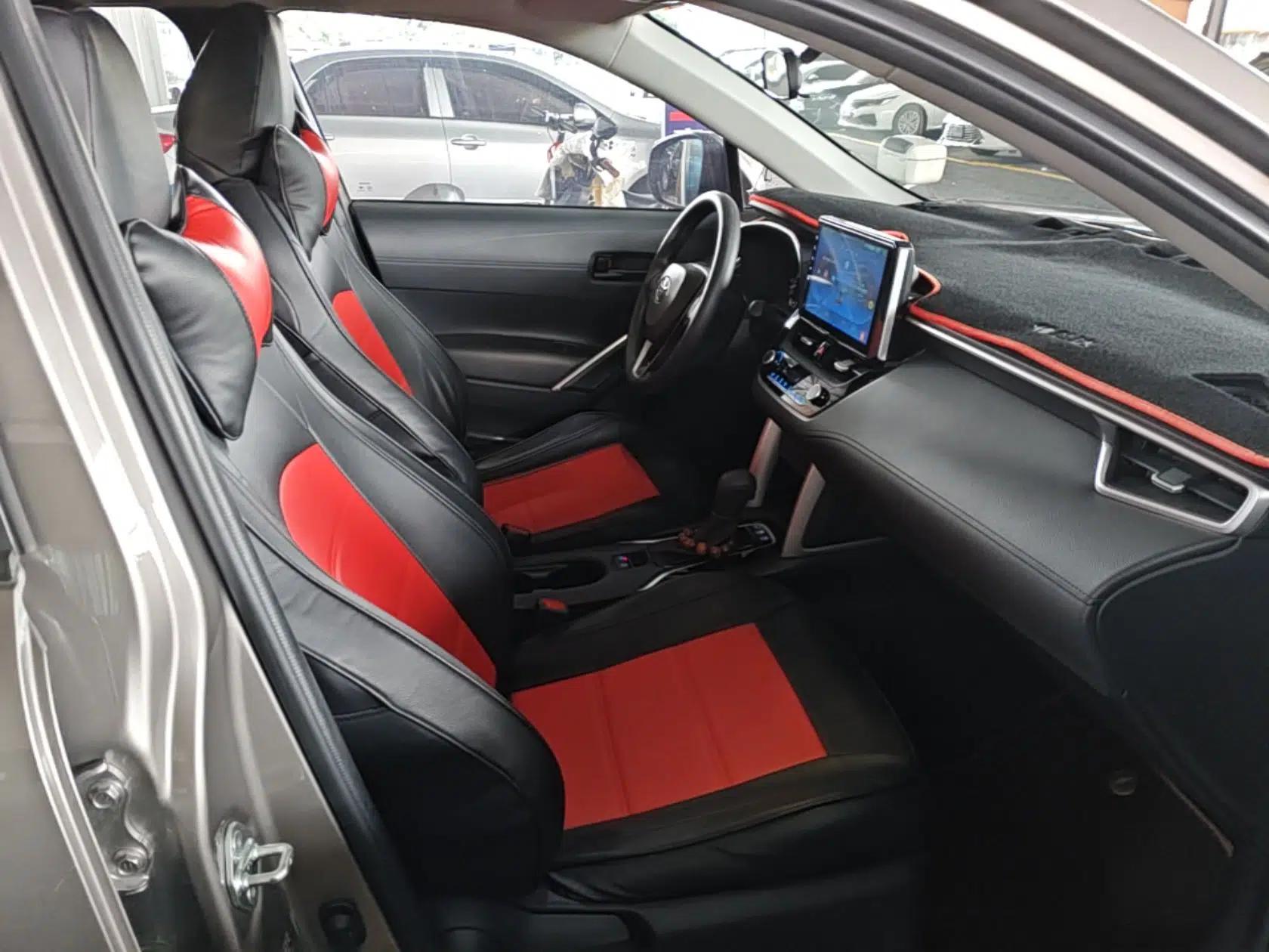 Toyota FRONTLANDER 2022 2.0L CVT Leading Edition — миниатюра 19