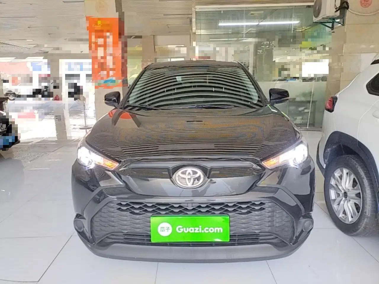 Toyota FRONTLANDER 2023 2.0L CVT Elite Edition — миниатюра 2