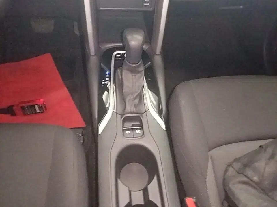 Toyota FRONTLANDER 2023 2.0L CVT Elite Edition — миниатюра 16