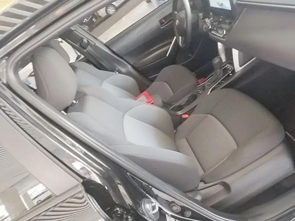 Toyota FRONTLANDER 2023 2.0L CVT Elite Edition — миниатюра 19