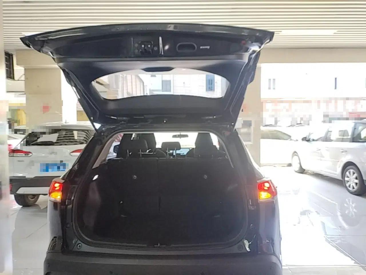 Toyota FRONTLANDER 2023 2.0L CVT Elite Edition — миниатюра 22