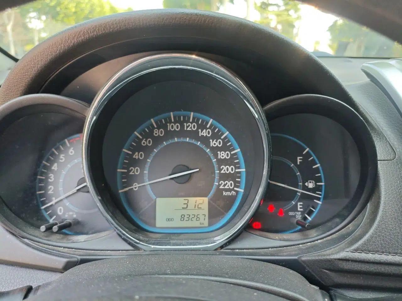Toyota Vios 2014 1.5L Manual ZhiZhen Edition — миниатюра 11