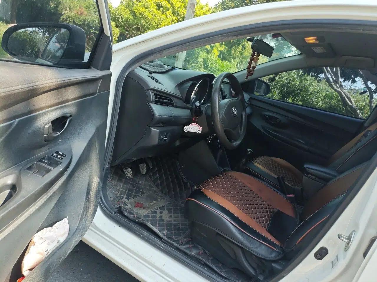 Toyota Vios 2014 1.5L Manual ZhiZhen Edition — миниатюра 16