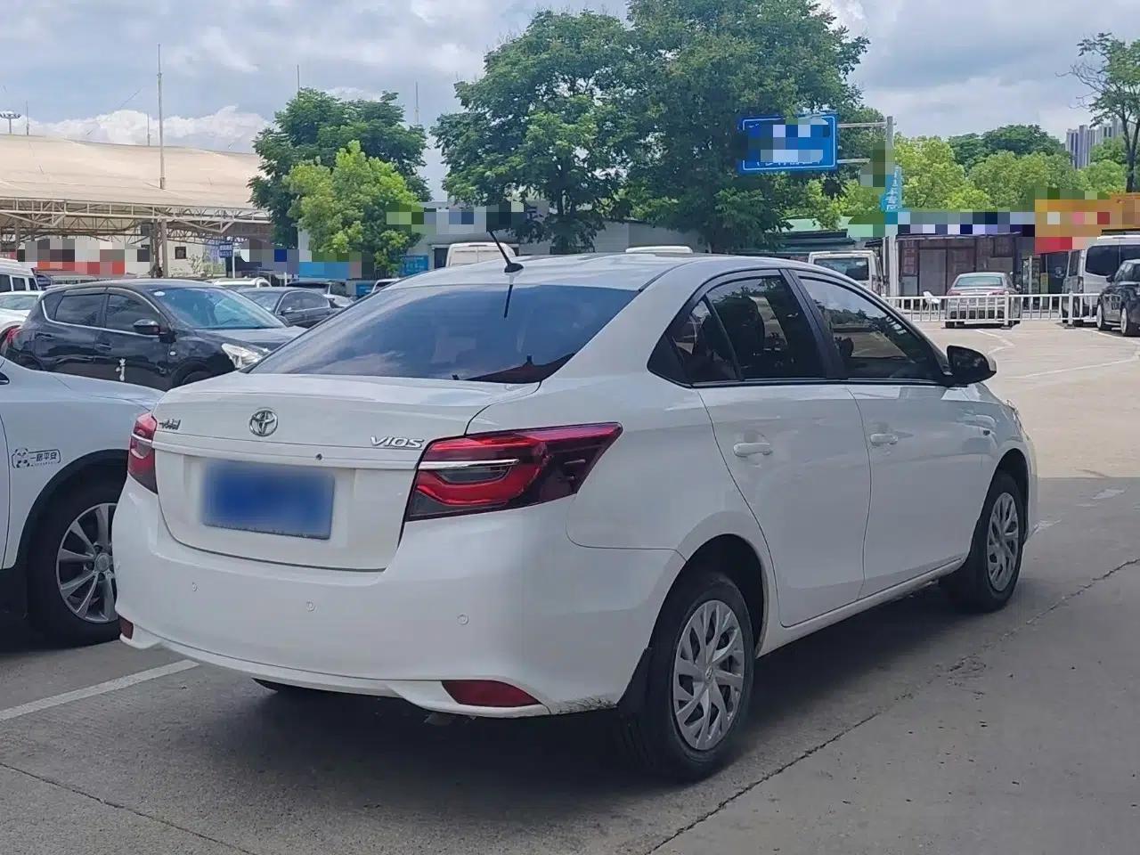 Toyota Vios 2021 1.5L CVT Innovation Edition — миниатюра 6