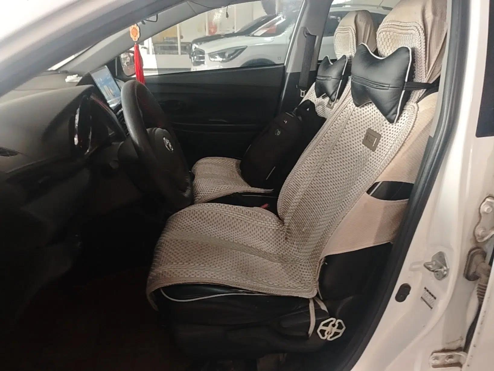 Toyota Vios 2014 1.3L Manual Xiang Edition — миниатюра 17