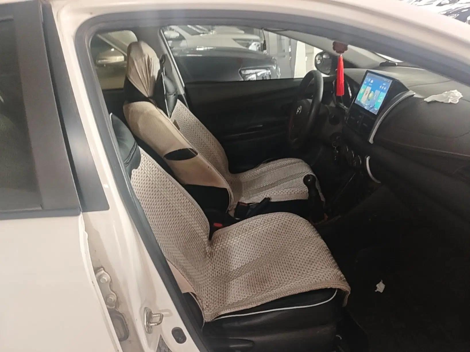 Toyota Vios 2014 1.3L Manual Xiang Edition — миниатюра 19
