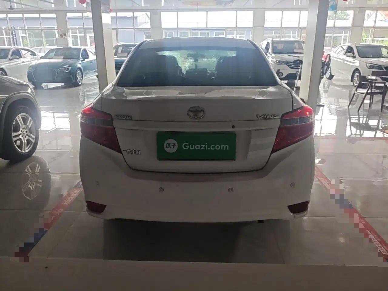Toyota Vios 2014 1.3L Manual Xiang Edition — миниатюра 5