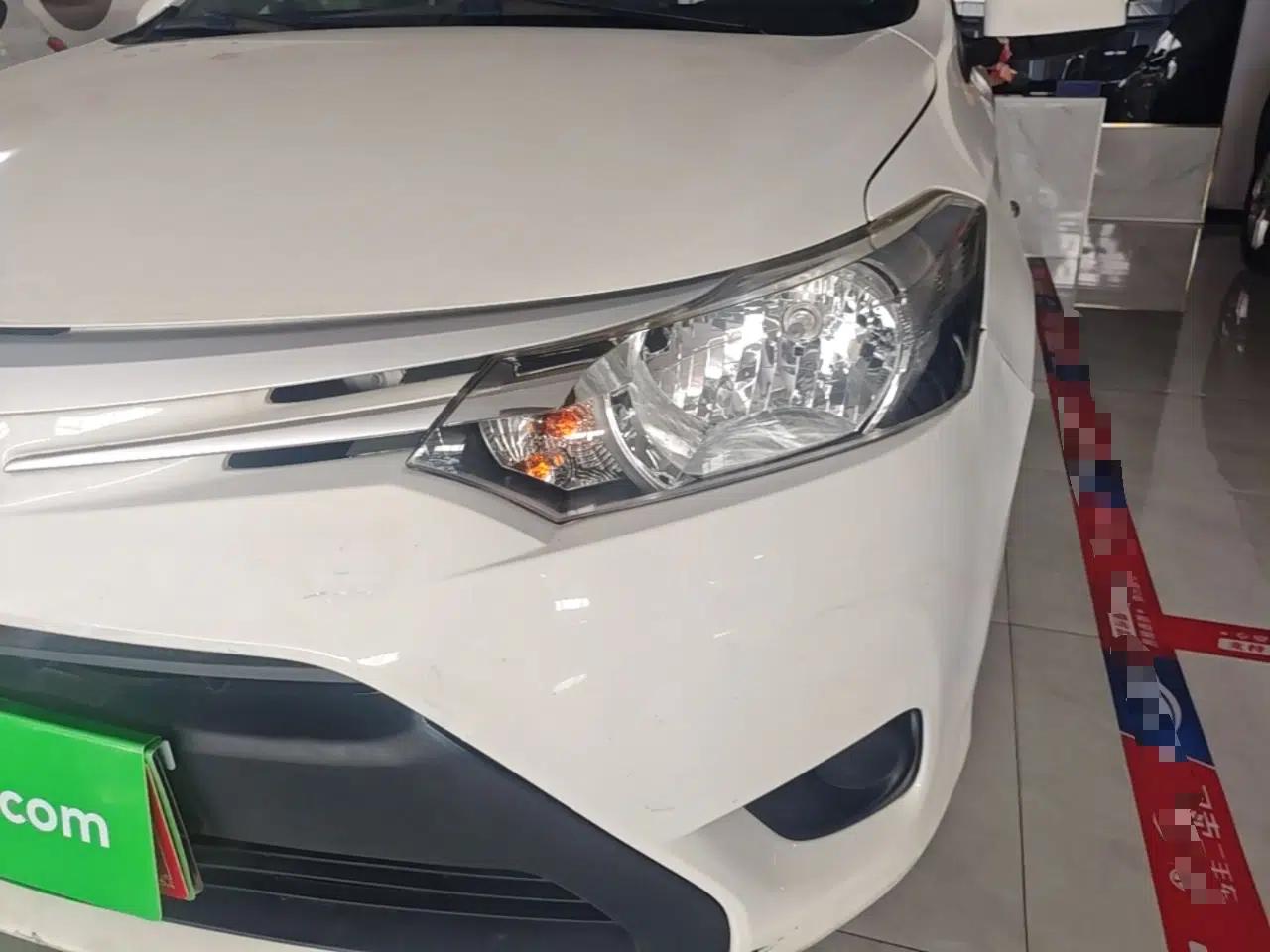 Toyota Vios 2014 1.3L Manual Xiang Edition — миниатюра 8