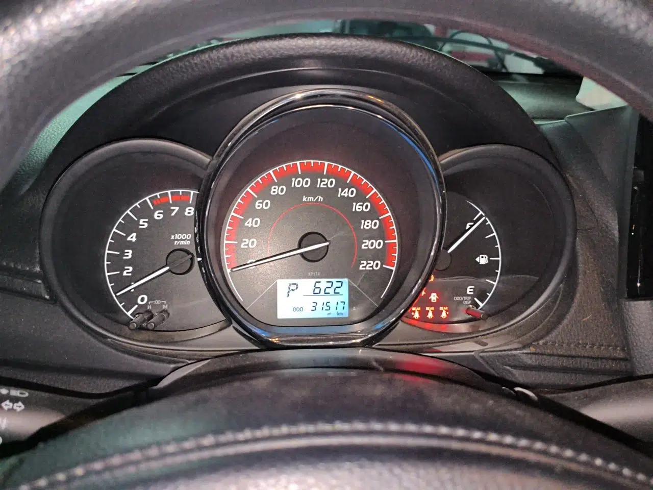 Toyota Vios 2022 1.5L 20th Anniversary Edition — миниатюра 11