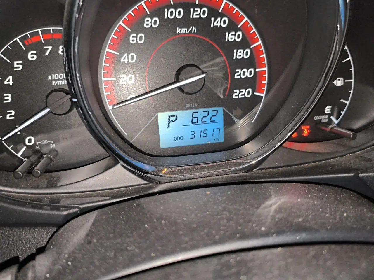 Toyota Vios 2022 1.5L 20th Anniversary Edition — миниатюра 12