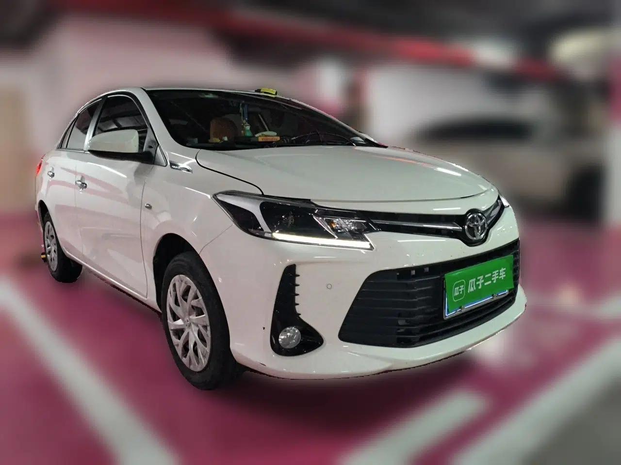 Toyota Vios 2022 1.5L 20th Anniversary Edition — миниатюра 3