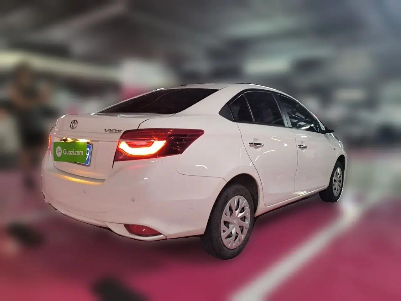 Toyota Vios 2022 1.5L 20th Anniversary Edition — миниатюра 6
