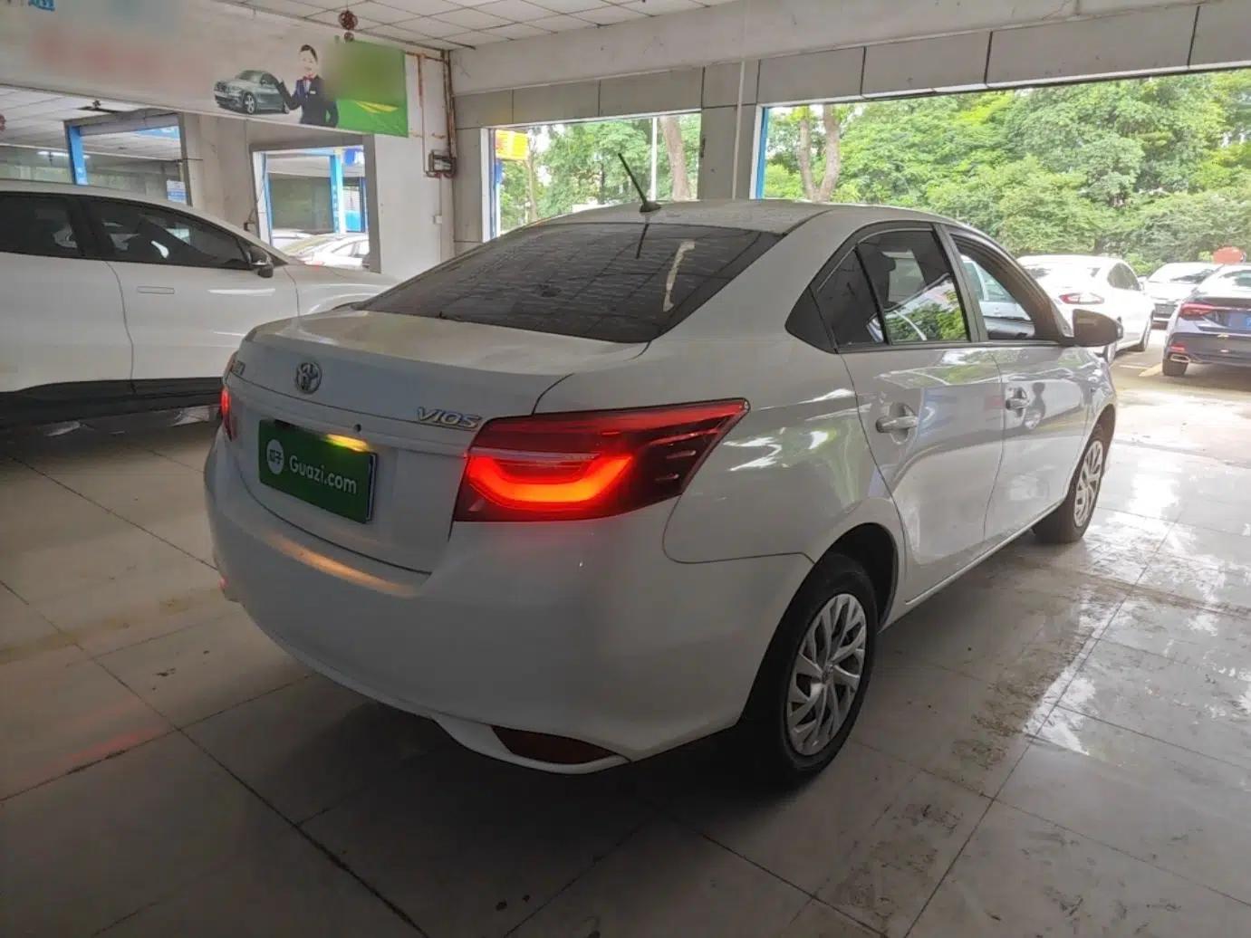 Toyota Vios 2021 1.5L CVT Innovation Edition — миниатюра 6
