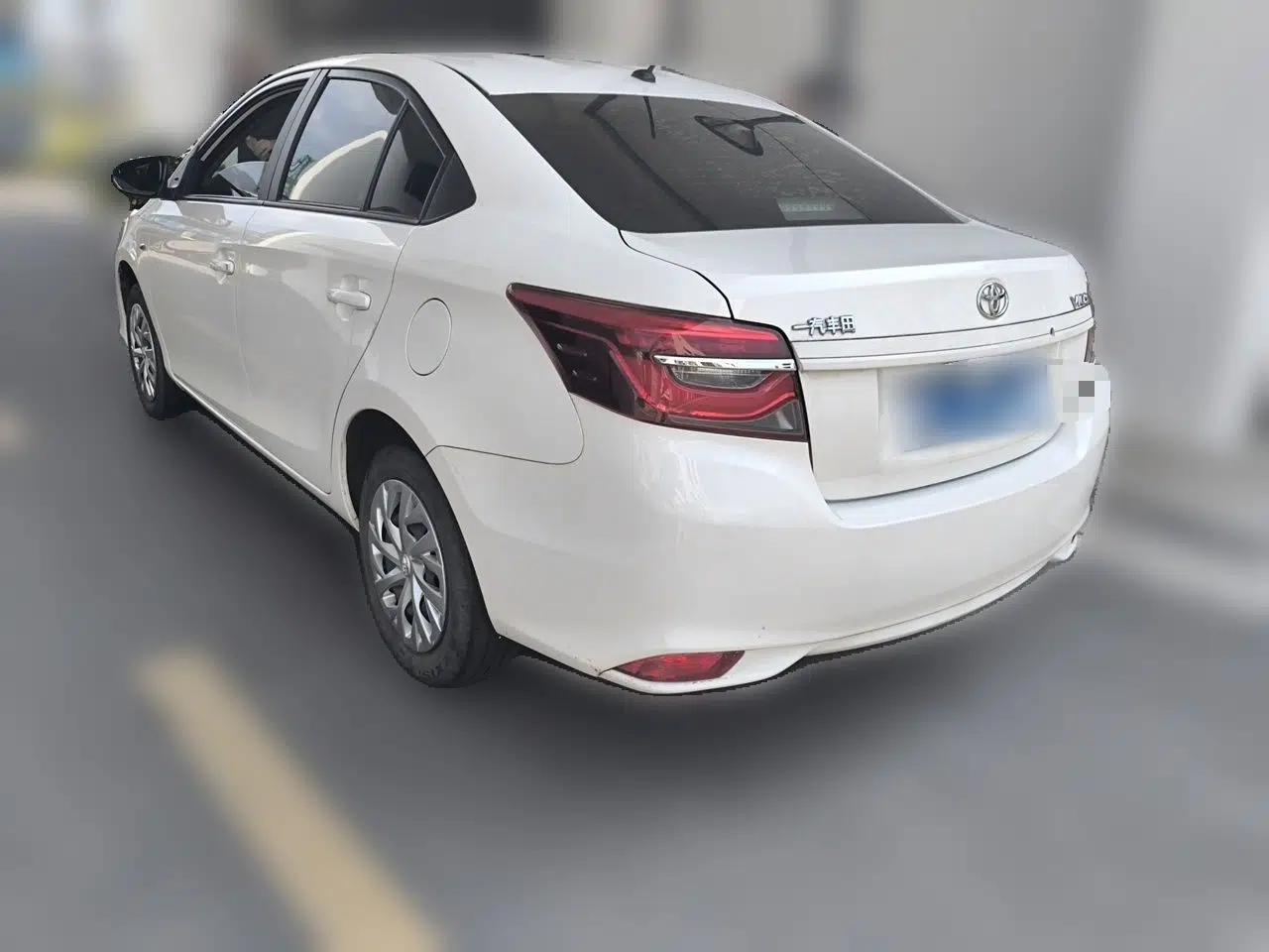 Toyota Vios 2021 1.5L CVT Innovation Edition — миниатюра 4