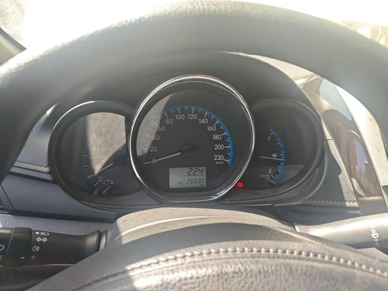 Toyota Vios 2017 1.5L Manual Trend Edition — миниатюра 11