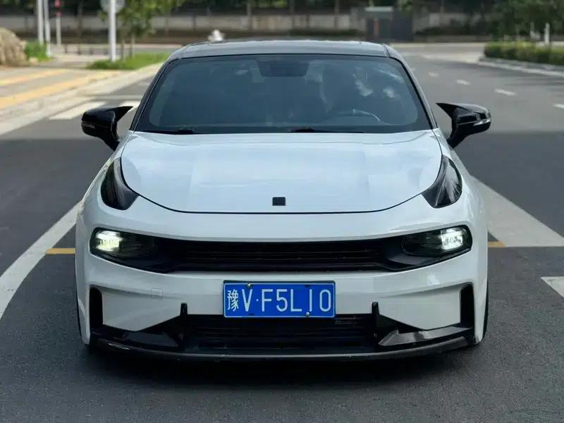 Lynk & Co 03 2019 1.5TD DCT Sport Edition — миниатюра 2