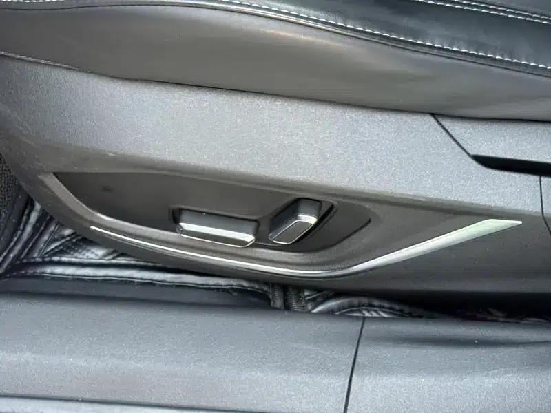 Lynk & Co 03 2020 1.5TD Manual Pure Lite — миниатюра 13