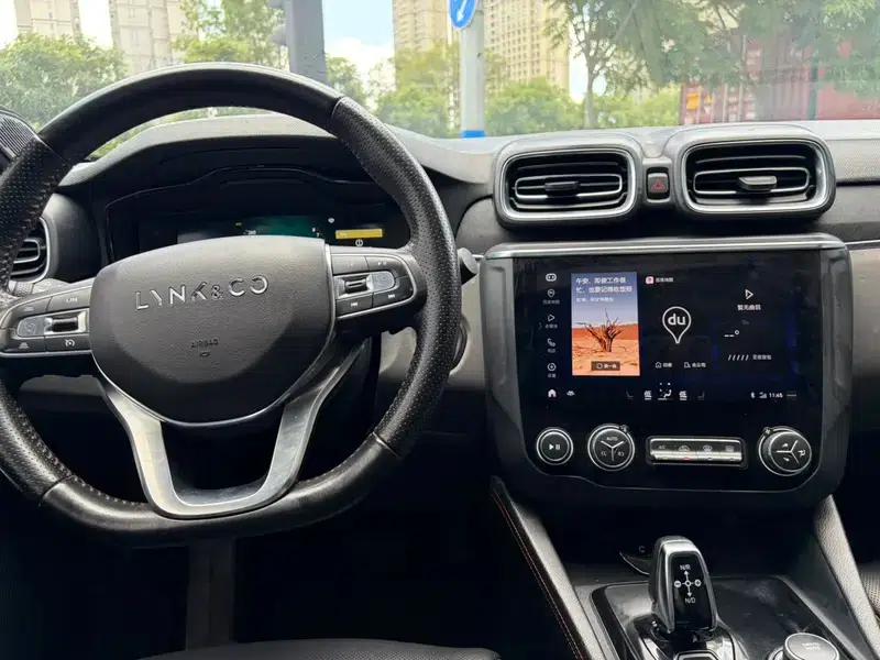 Lynk & Co 03 2019 1.5TD DCT Sport Edition — миниатюра 8