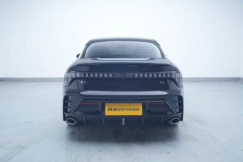 Lynk & Co 03 2025 1.5TD DCT Champion Edition Pro — миниатюра 6