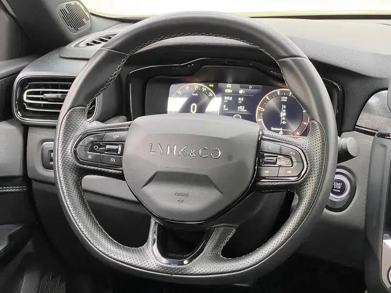 Lynk & Co 03 2022 2.0TD DCT Plus — миниатюра 19