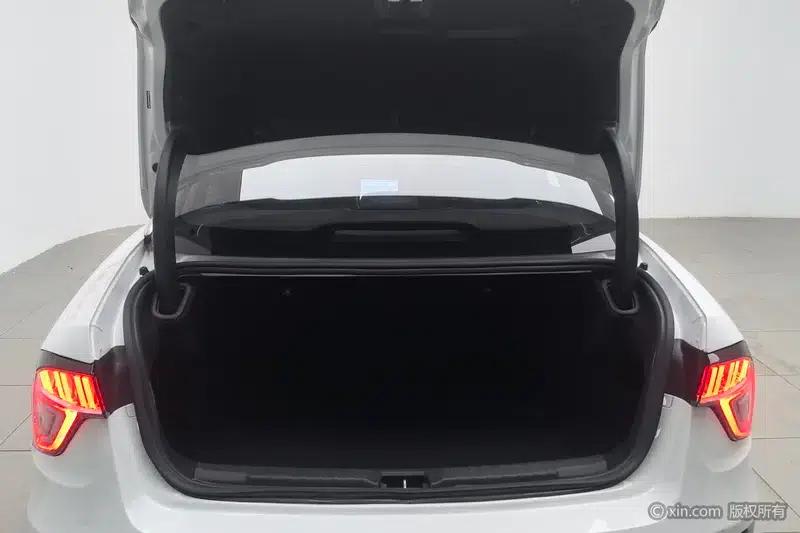 Lynk & Co 03 2022 1.5TD DCT Plus — миниатюра 24