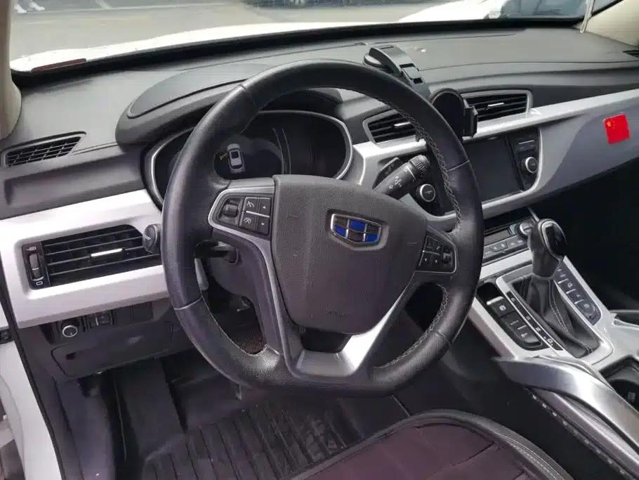 Geely Boyue 2016 1.8TD Automatic Four-Wheel Drive Smart Edition — миниатюра 15