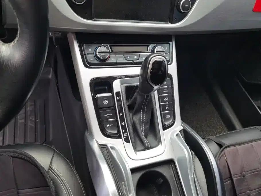 Geely Boyue 2016 1.8TD Automatic Four-Wheel Drive Smart Edition — миниатюра 16