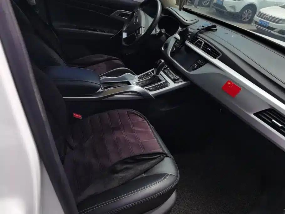 Geely Boyue 2016 1.8TD Automatic Four-Wheel Drive Smart Edition — миниатюра 8