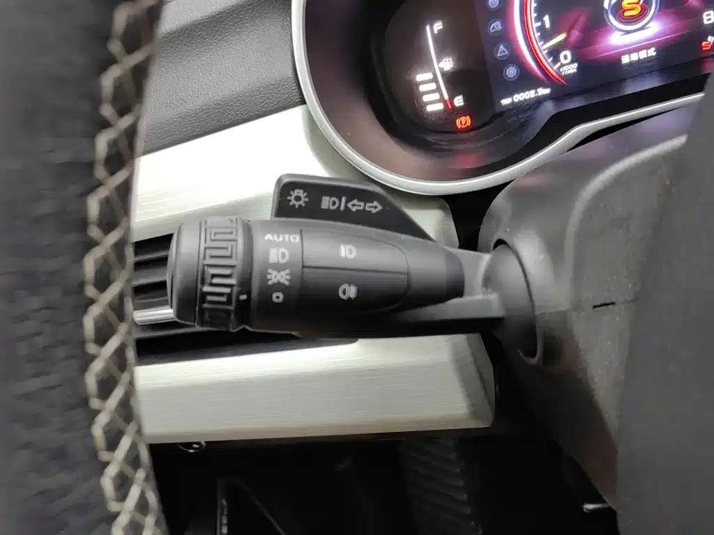 Geely Boyue 2020 1.8TD DCT 2WD Intelligent Connected 4G Edition — миниатюра 21
