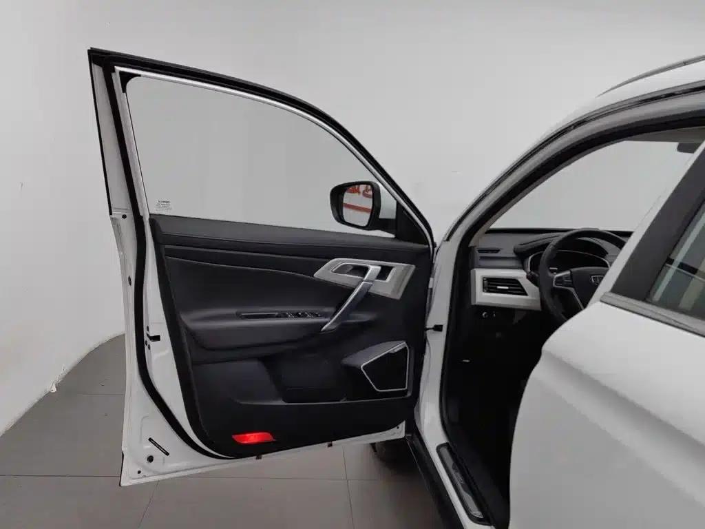 Geely Boyue 2020 1.8TD DCT 2WD Intelligent Connected 4G Edition — миниатюра 8