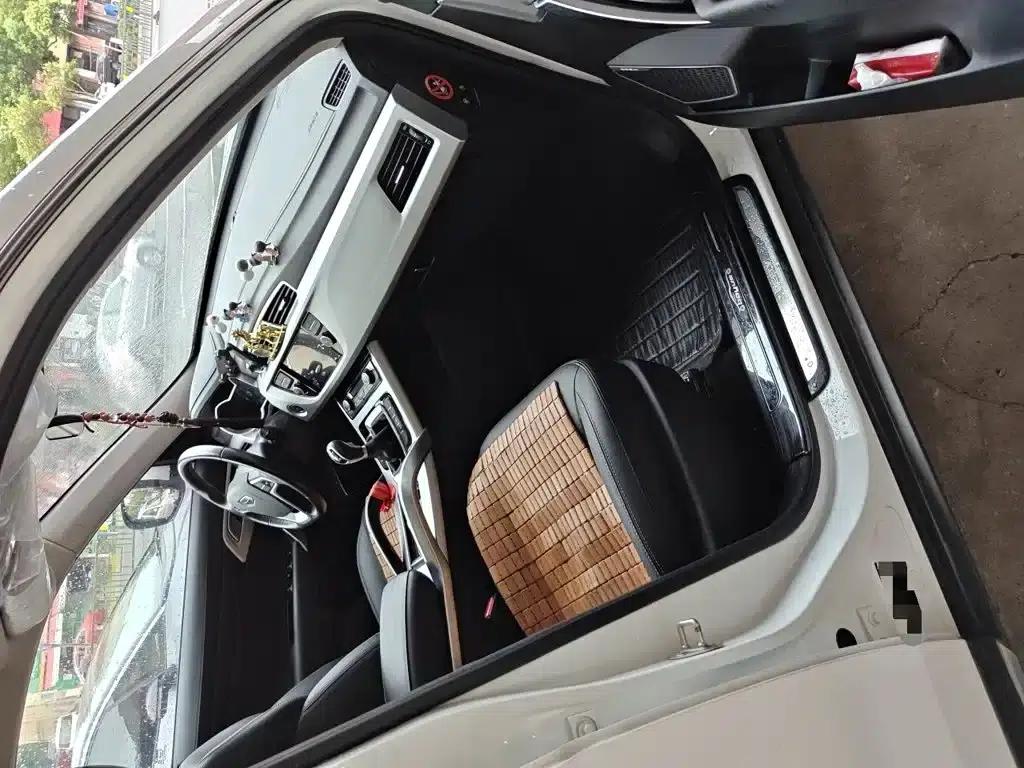 Geely Boyue 2016 2.0L Manual Smart Edition — миниатюра 22
