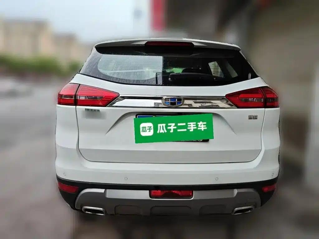 Geely Boyue 2016 2.0L Manual Smart Edition — миниатюра 4