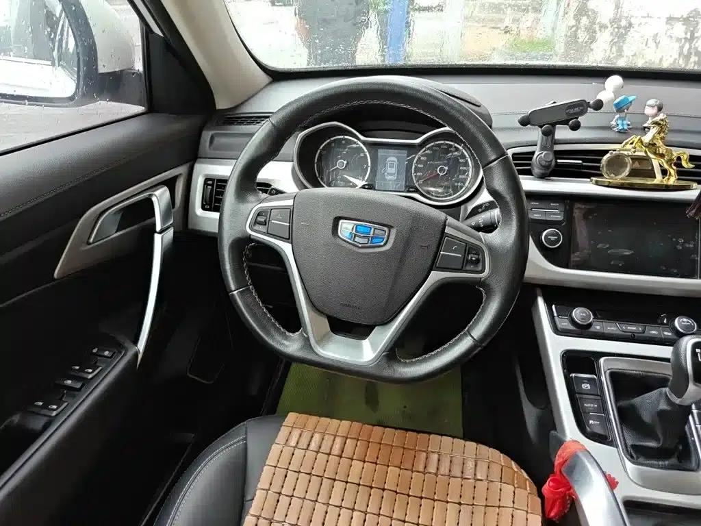 Geely Boyue 2016 2.0L Manual Smart Edition — миниатюра 7