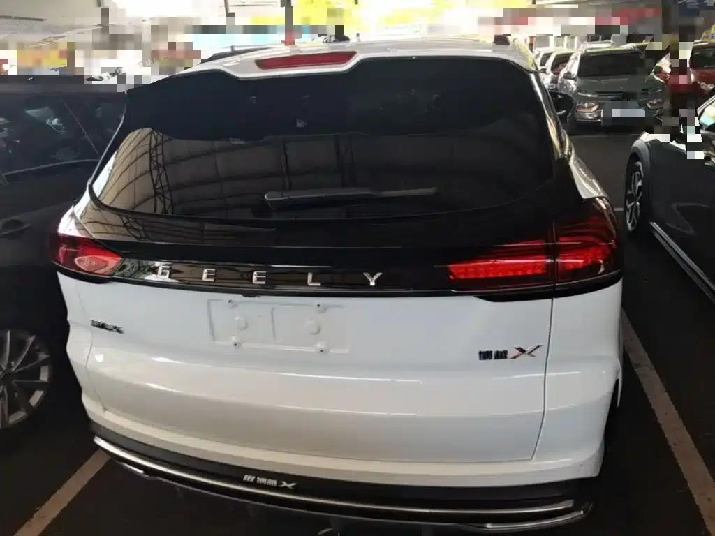 Geely Boyue 2022 Model Boyue X 1.8TD DCT Smart Supreme Edition — миниатюра 6