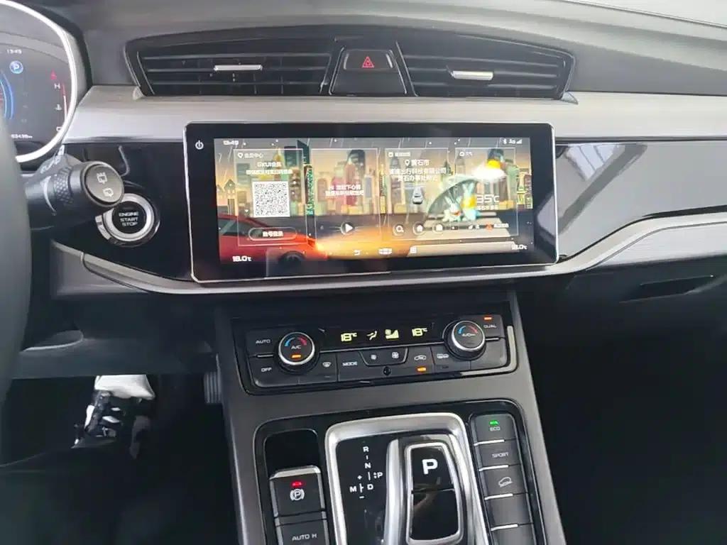 Geely Boyue 2021 Million Edition 1.8TD DCT 2WD Luxury — миниатюра 13