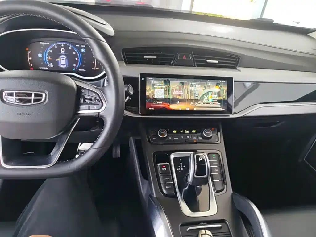 Geely Boyue 2021 Million Edition 1.8TD DCT 2WD Luxury — миниатюра 10