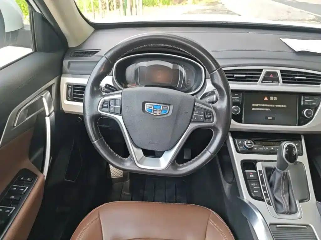 Geely Boyue 2016 1.8TD Automatic 4WD Supreme Edition — миниатюра 11