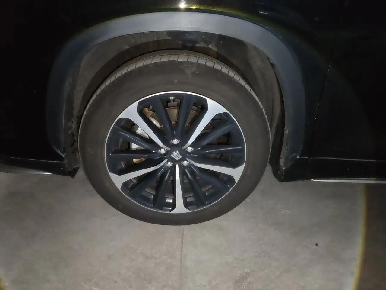 Toyota Crown Kluger 2022 2.5L HEV Four-Wheel Drive Premium Edition — миниатюра 8