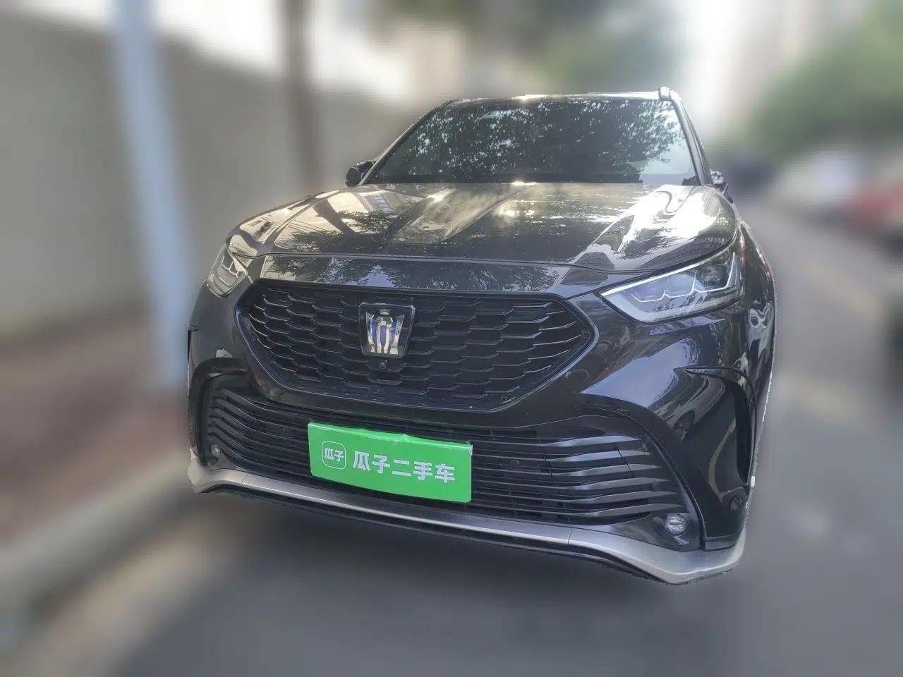 Toyota Crown Kluger 2021 2.5L HEV Four-Wheel Drive Premium Edition — миниатюра 2