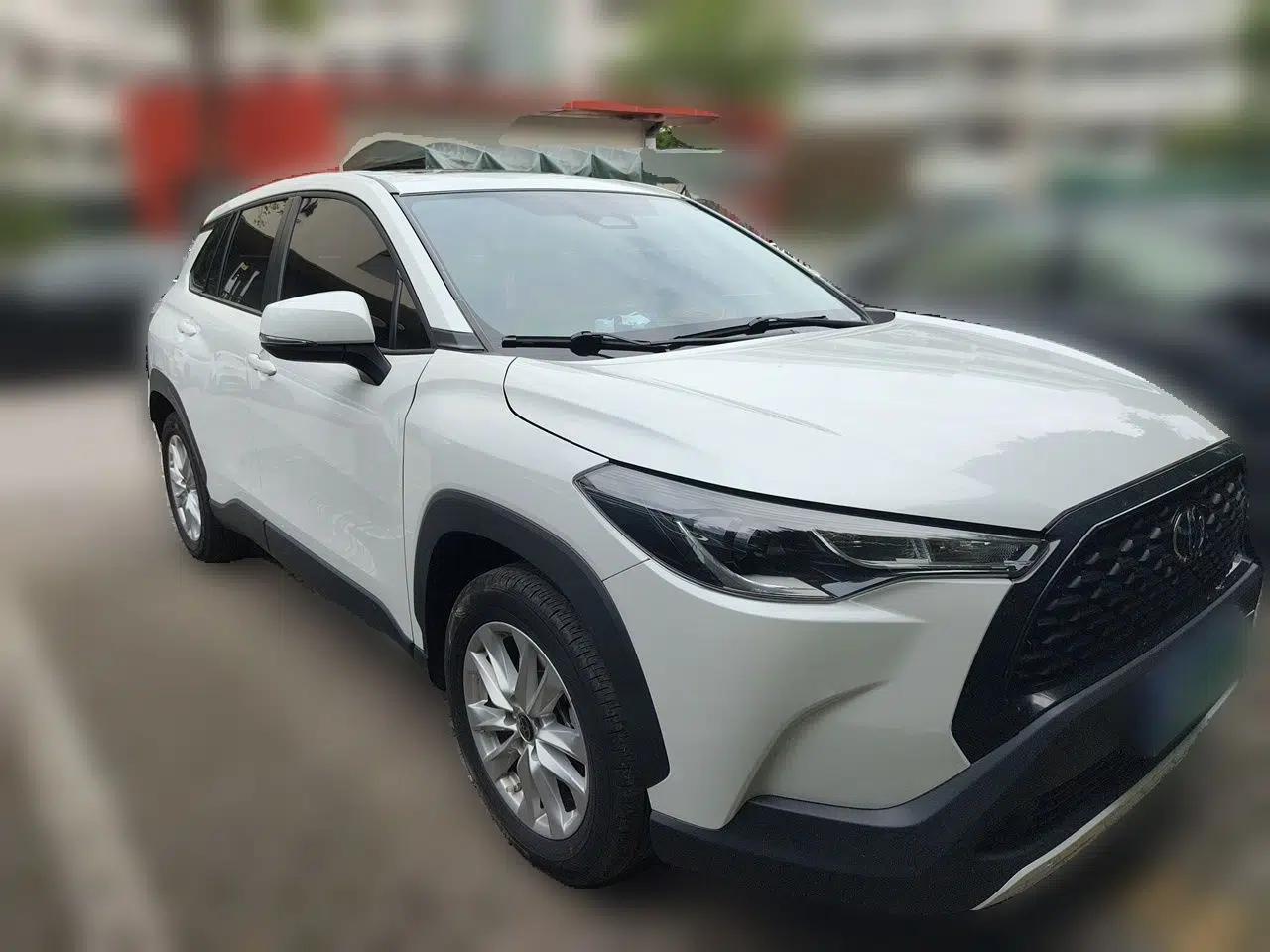 Toyota Corolla Cross 2023 2.0L Elite Edition — миниатюра 3