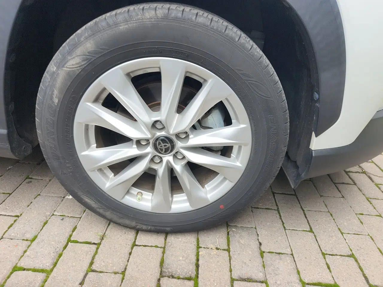 Toyota Corolla Cross 2023 2.0L Elite Edition — миниатюра 8