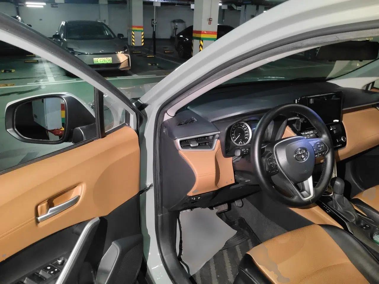 Toyota Corolla Cross 2022 2.0L Luxury Edition — миниатюра 16