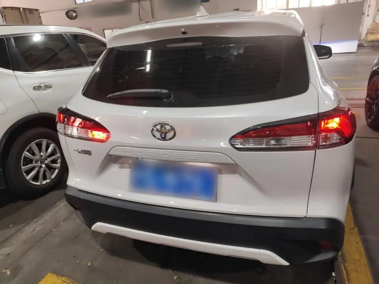 Toyota Corolla Cross 2023 2.0L Elite Edition — миниатюра 5