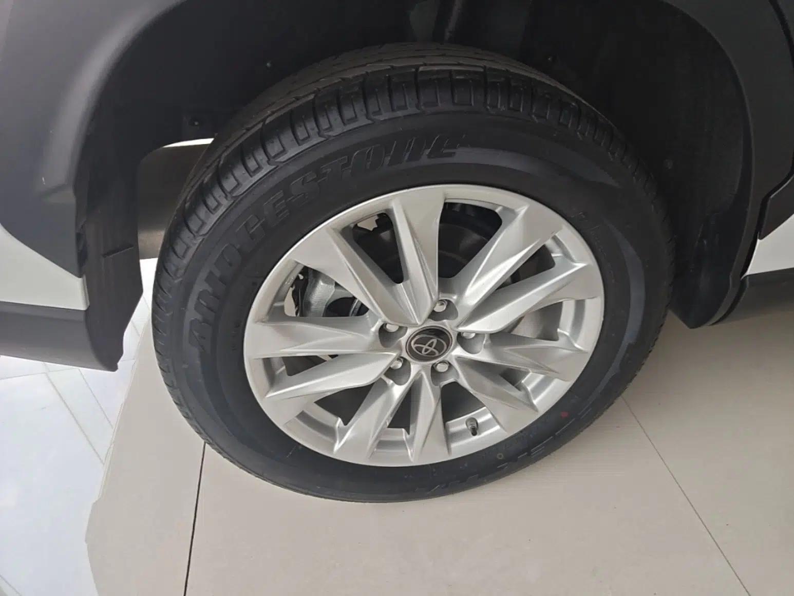 Toyota Corolla Cross 2022 2.0L Luxury Edition — миниатюра 11