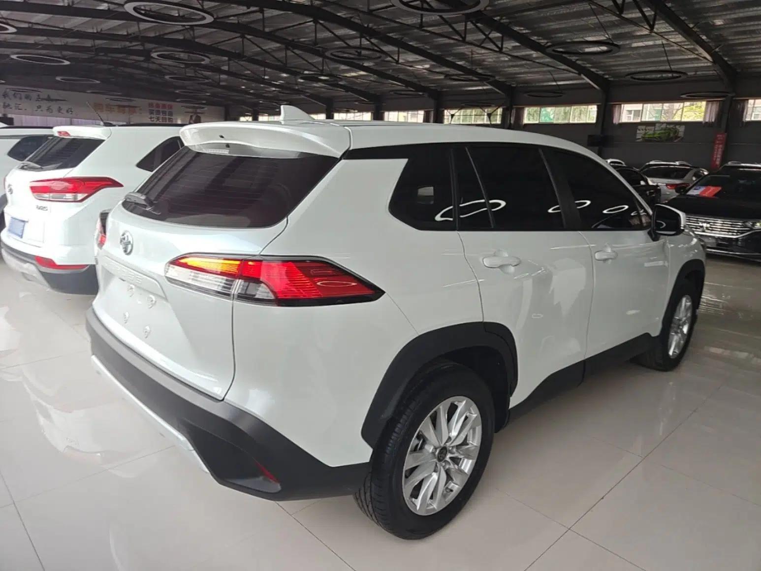 Toyota Corolla Cross 2022 2.0L Luxury Edition — миниатюра 6