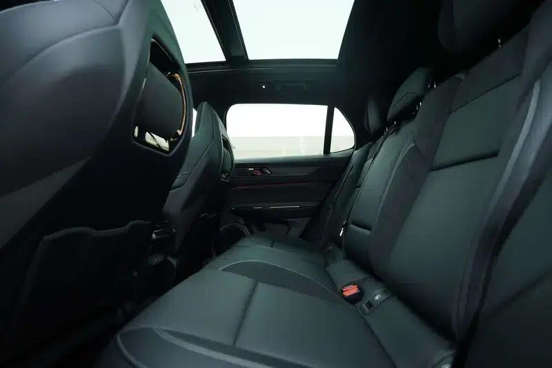 Lynk & Co 01 2021 2.0TD AWD Dark Edition — миниатюра 17