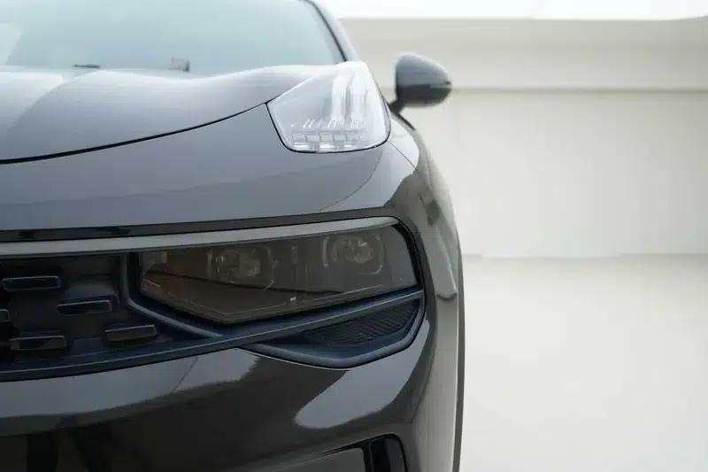 Lynk & Co 01 2021 2.0TD AWD Dark Edition — миниатюра 7