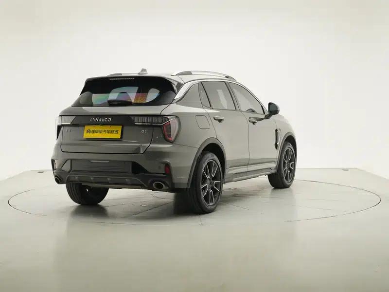 Lynk & Co 01 2021 2.0TD Two-Wheel Drive Pro — миниатюра 7