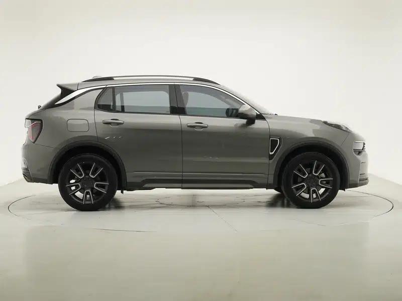 Lynk & Co 01 2021 2.0TD Two-Wheel Drive Pro — миниатюра 8