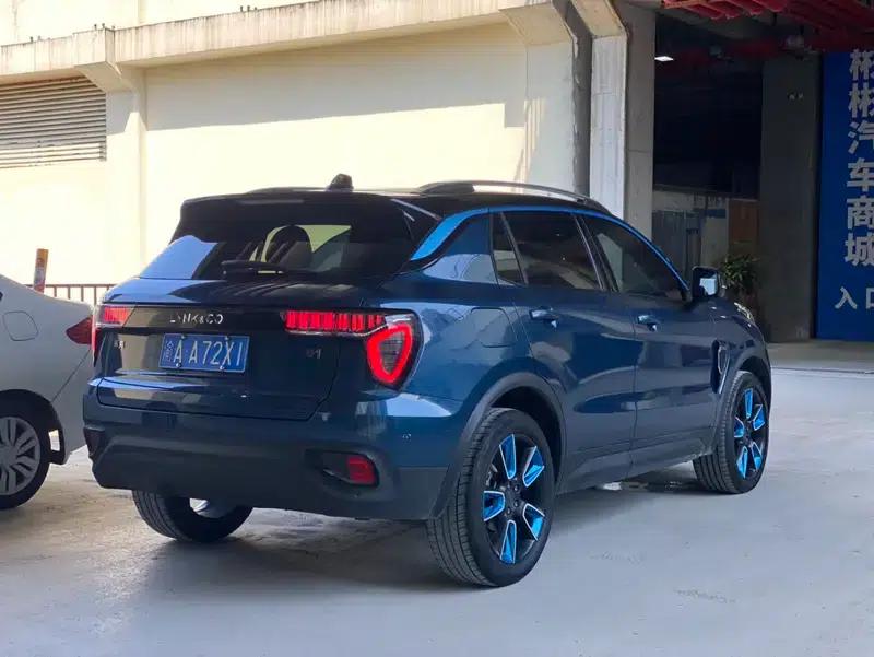 Lynk & Co 01 2017 2.0T 2WD Pro Edition — миниатюра 6